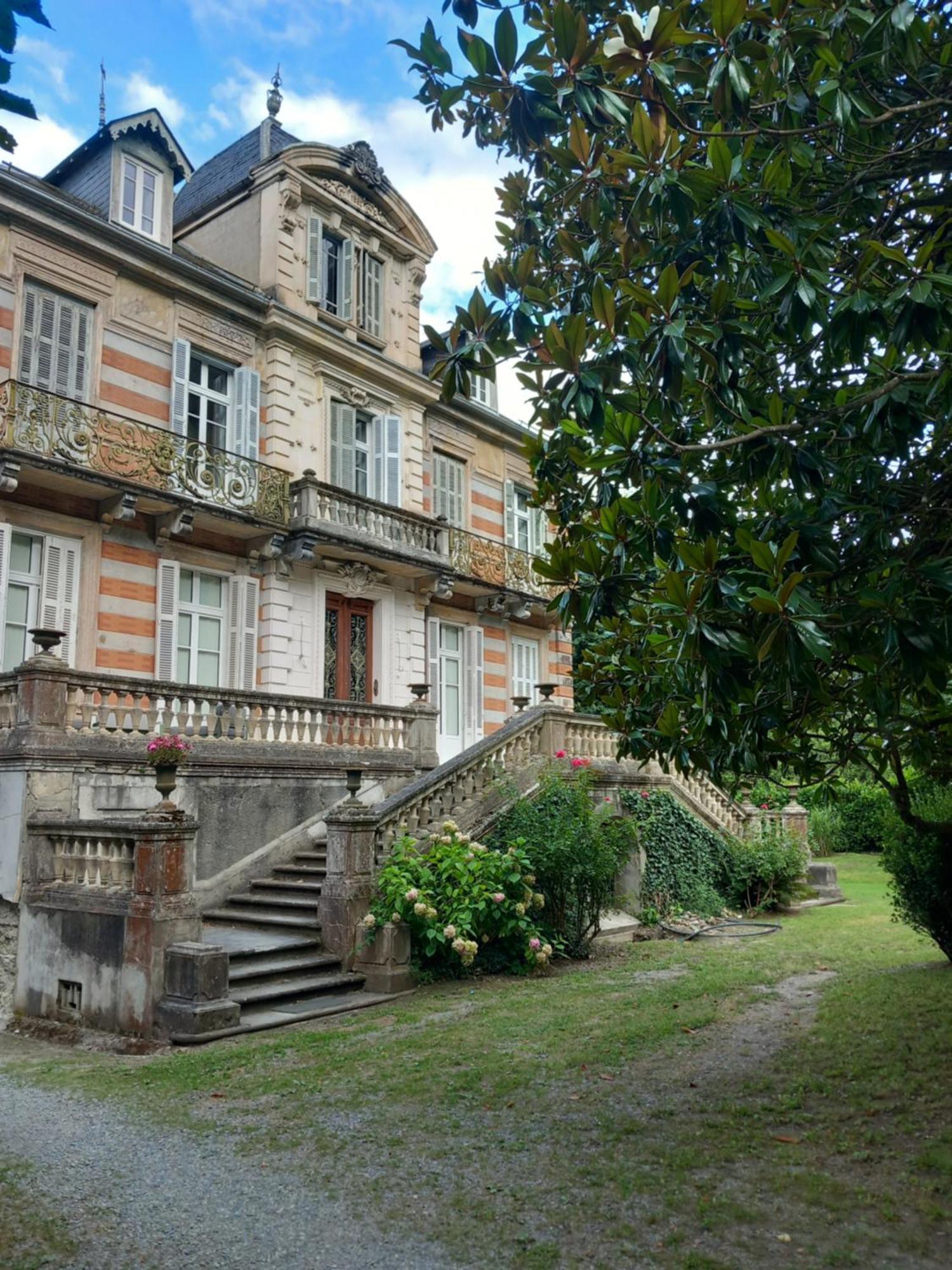 Bagnères-de-Luchon Villa Du Lys מראה חיצוני תמונה